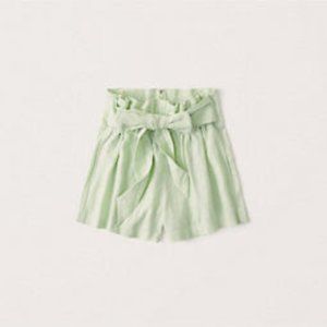 NWOT Abercrombie & Fitch Tie-Waist Linen Blend Shorts in Light Green Size Small